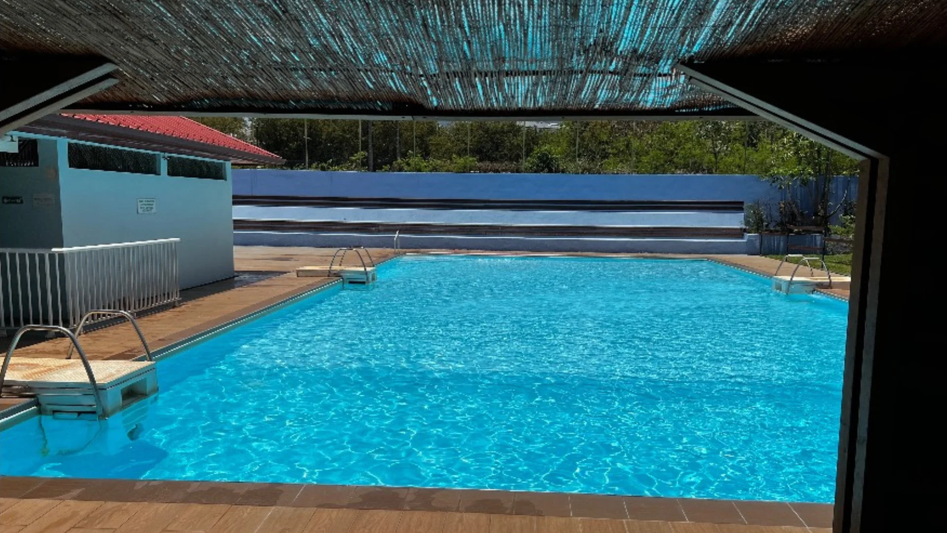 Piscine pédagogique du campus IPMS Saint-Denis pour les formations aquatiques BPJEPS AAN.